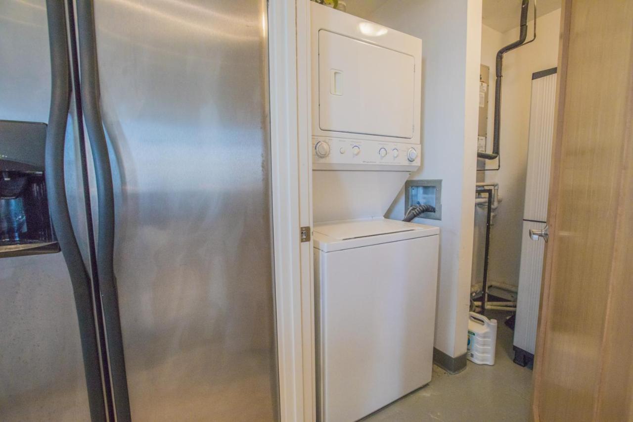 Designer Downtown Condo Suite - Splendid View Des Moine Exteriör bild